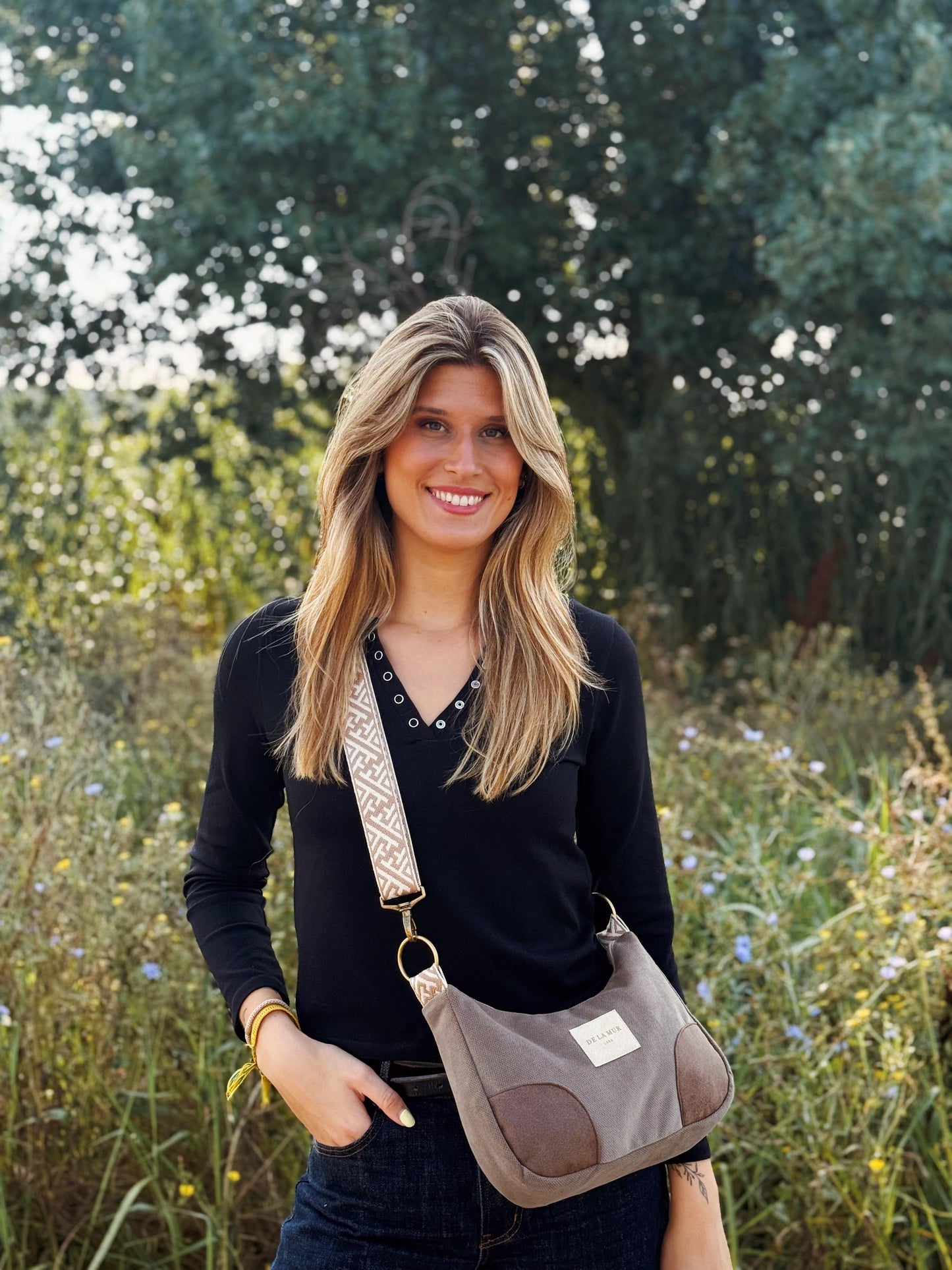 Schoudertas Klein Limited Edition CREM